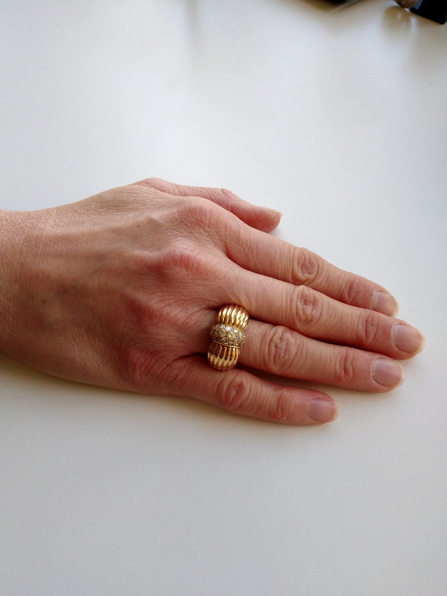 Bague Dôme en or jaune et diamants - Castafiore