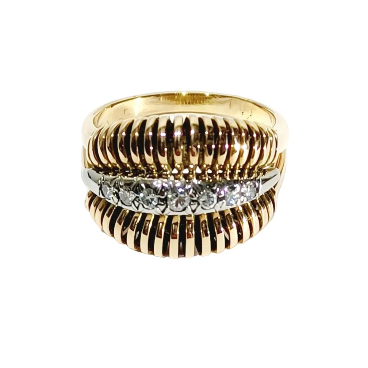 Bague Dôme en or jaune et diamants - Castafiore