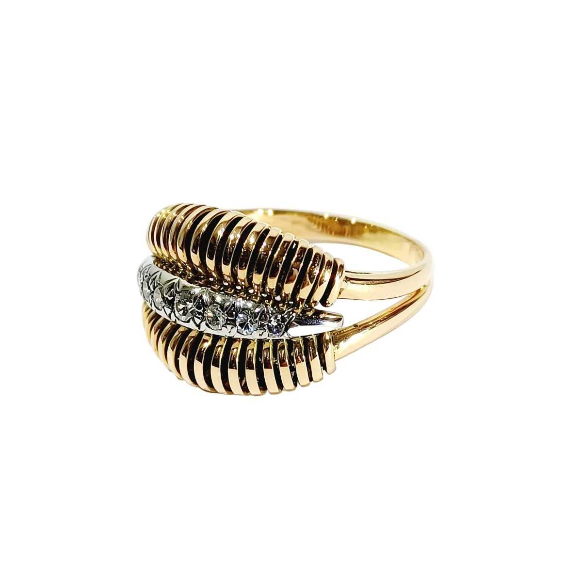 Bague Dôme en or jaune et diamants - Castafiore