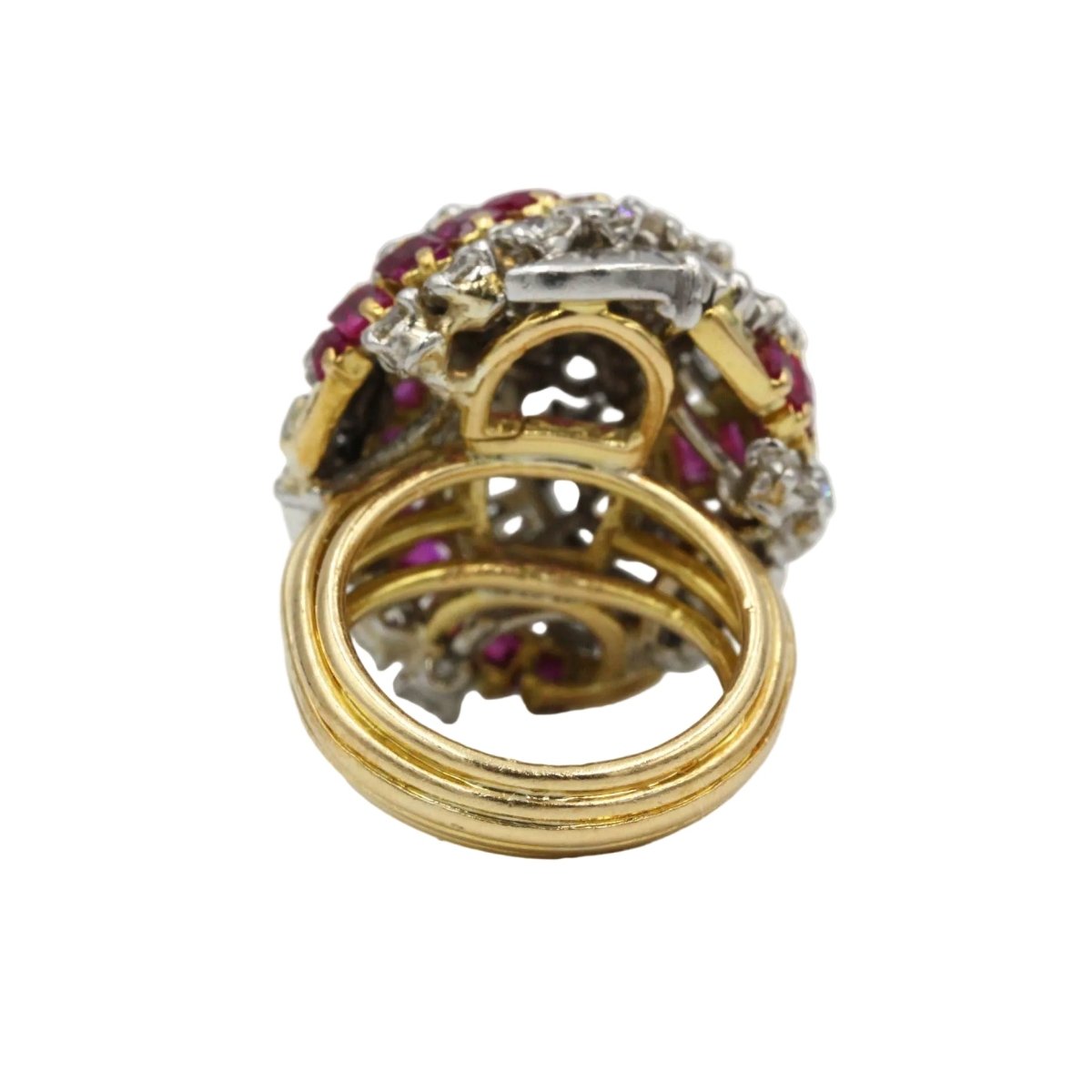 Bague Dôme en or jaune, platine, rubis et diamants - Castafiore