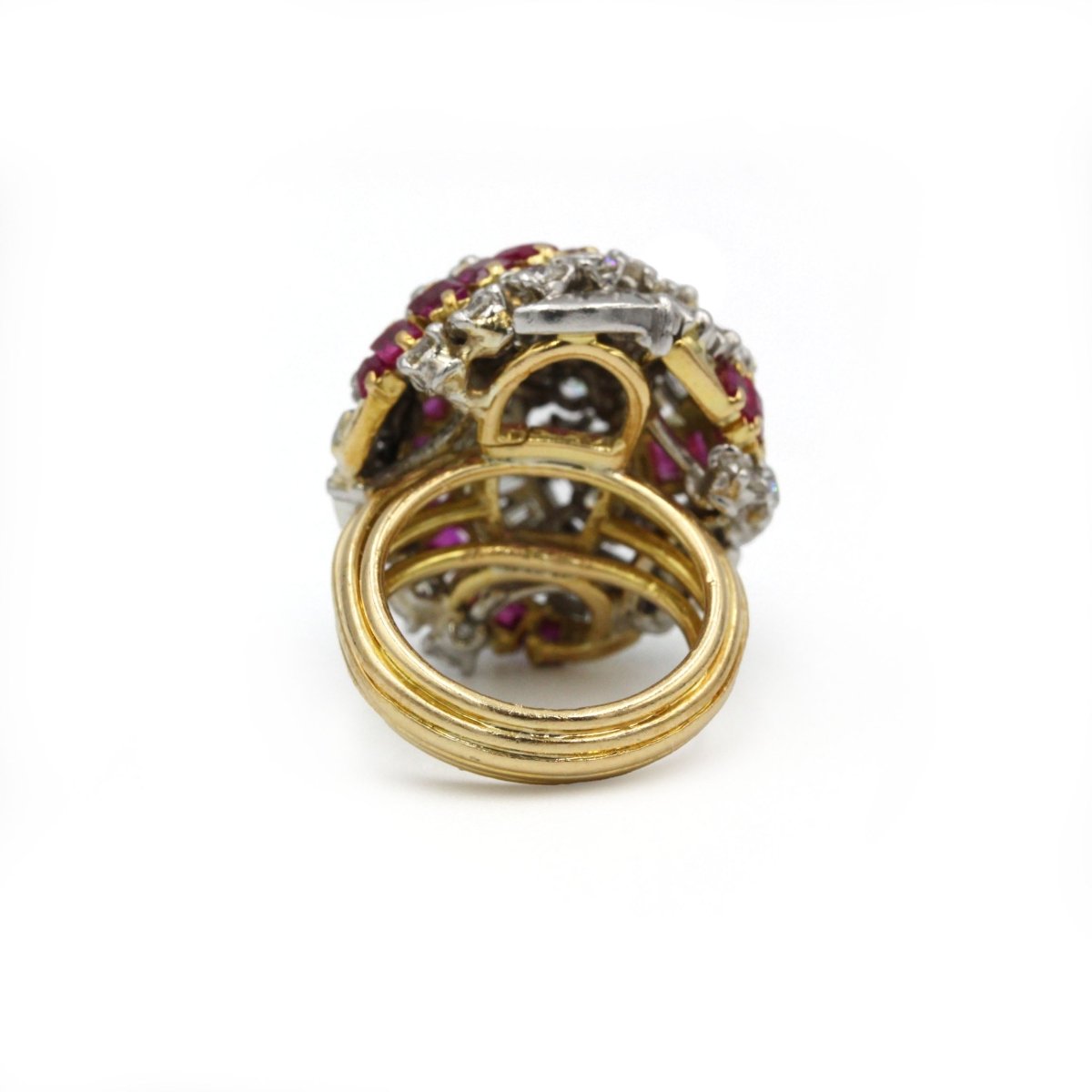 Bague Dôme en or jaune, platine, rubis et diamants - Castafiore
