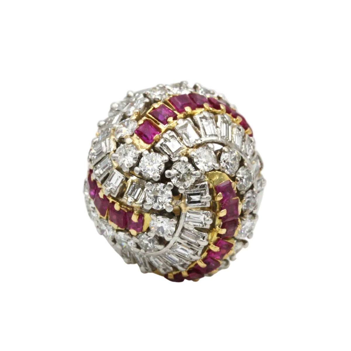 Bague Dôme en or jaune, platine, rubis et diamants - Castafiore