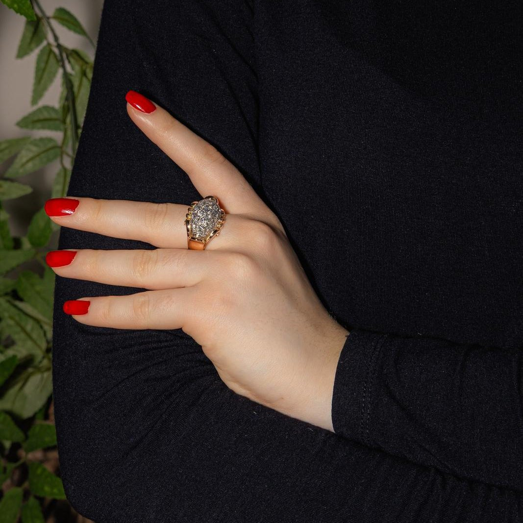 Bague Dôme en or rose, platine et diamants - Castafiore