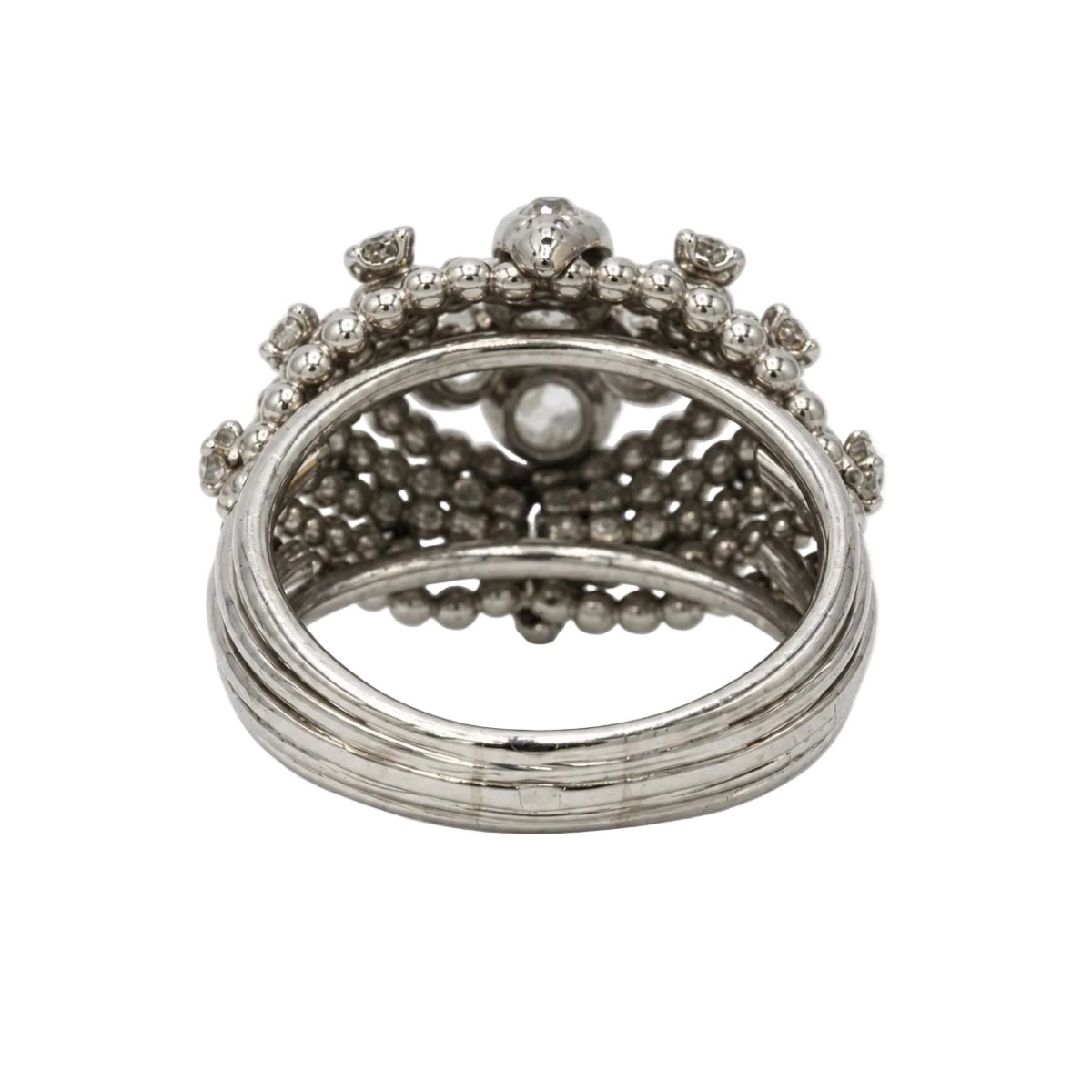 Bague Dôme en platine et diamants - Castafiore