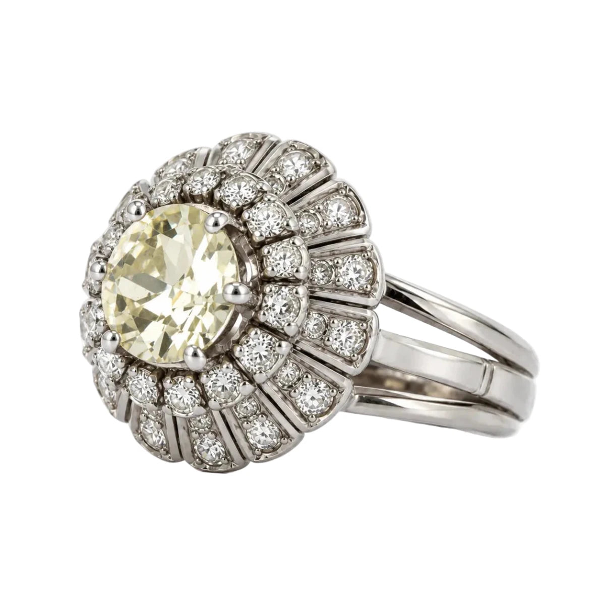 Bague Dôme en platine et diamants - Castafiore