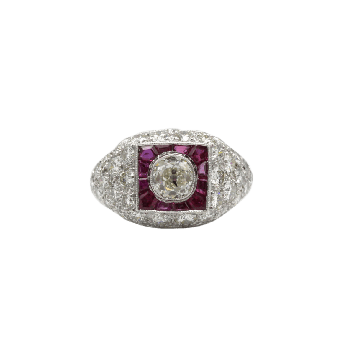 Bague Dôme en platine, rubis et diamant - Castafiore