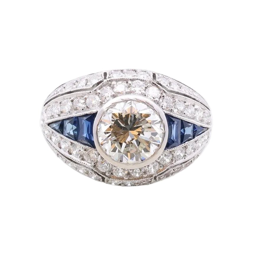 Bague Dôme en platine, saphirs et diamants - Castafiore