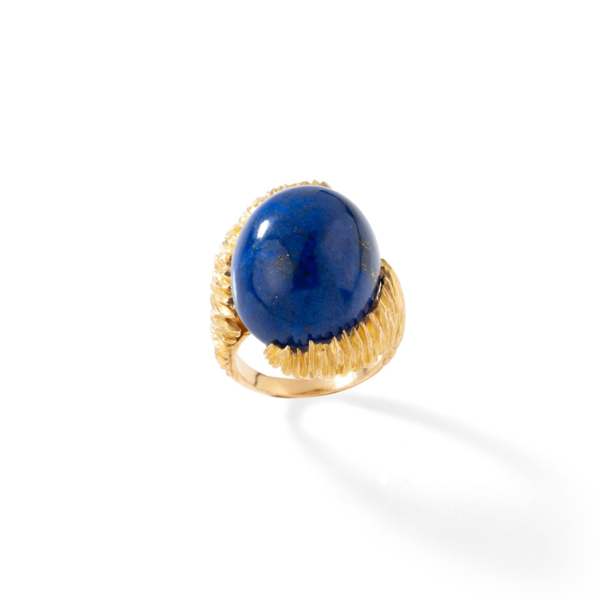 Bague Dôme VACHERON CONSTANTIN en or jaune et lapis lazuli - Castafiore