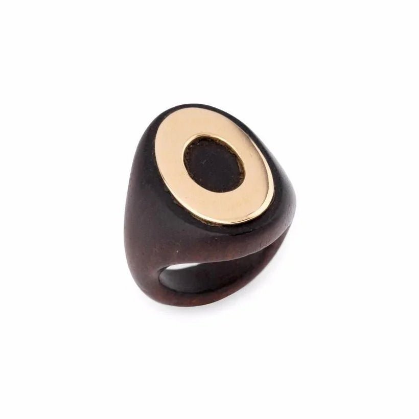 Bague Dôme VAN CLEEF & ARPELS "Touch Wood" en or jaune et bois - Castafiore