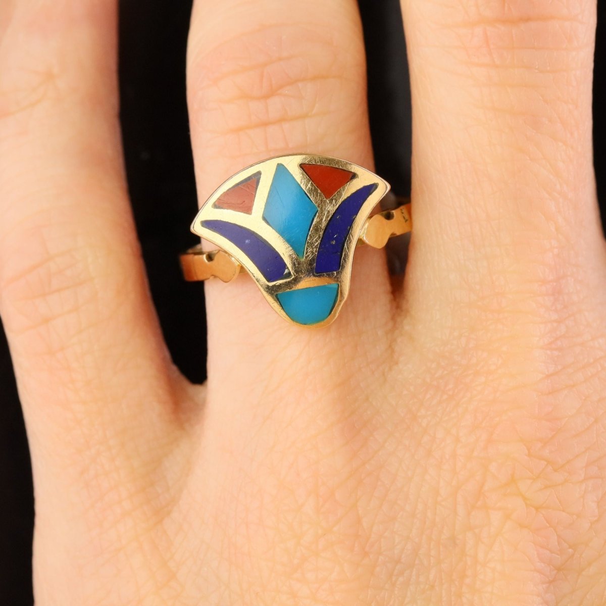 Bague égyptienne en or jaune et émail - Castafiore