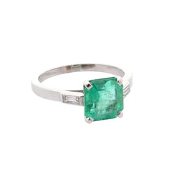 Bague ÉMERAUDE 2,16cts en platine et diamants - Castafiore