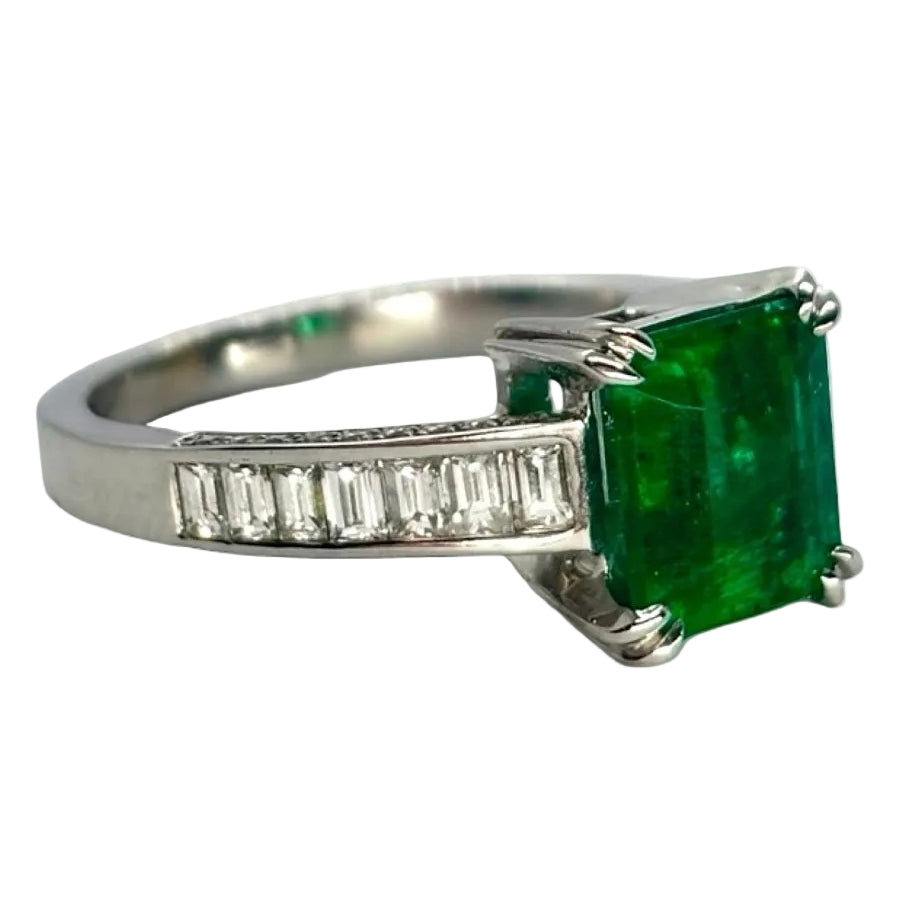 Bague ÉMERAUDE 3 ct en or blanc et diamants - Castafiore