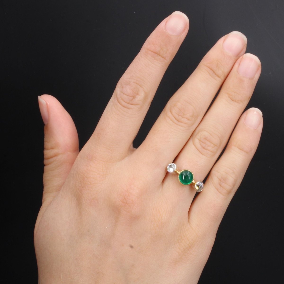 Bague émeraude cabochon et diamants - Castafiore