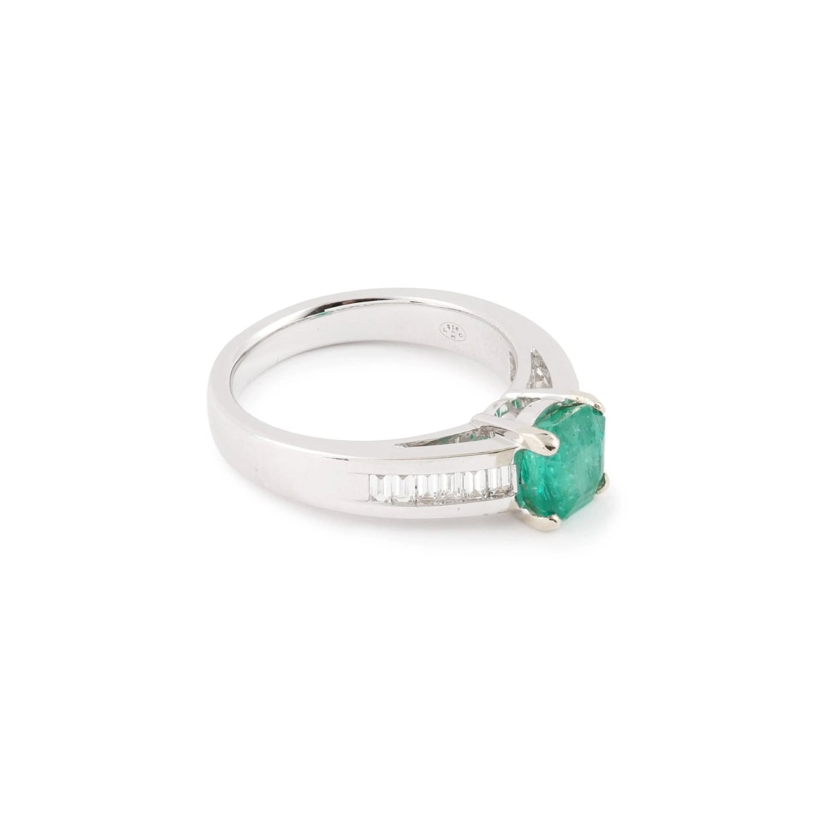 Bague Emeraude Colombie 1.35 carats Diamants Or Gris 18 Carats (Certificat) - Castafiore