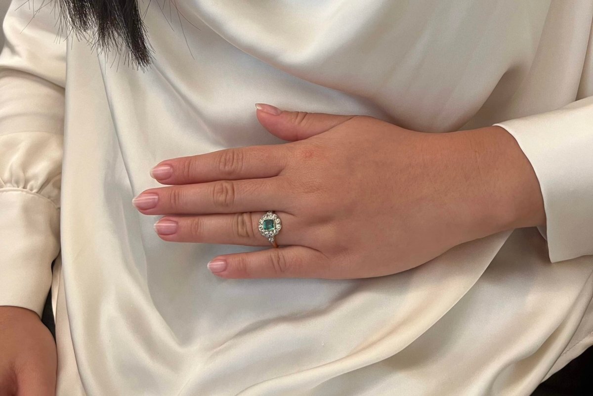 Bague émeraude de Colombie et diamants - Castafiore