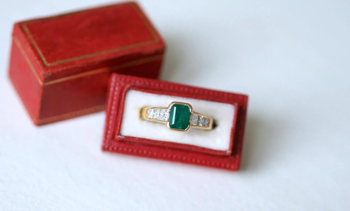 Bague Emeraude et Diamant Princesse sur Or Jaune - Castafiore