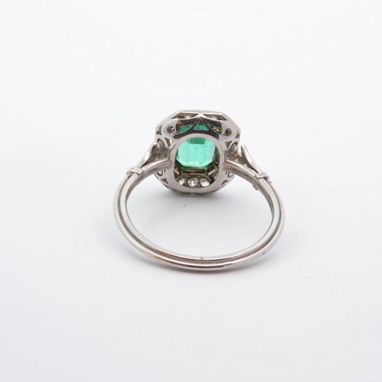 Bague émeraude et diamants en platine - Castafiore