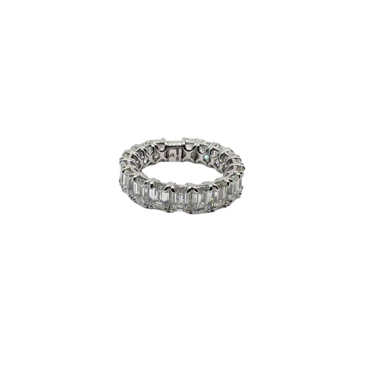 Bague en or 18 carats avec diamants naturels de taille émeraude totalisant 9,34 carats - Castafiore