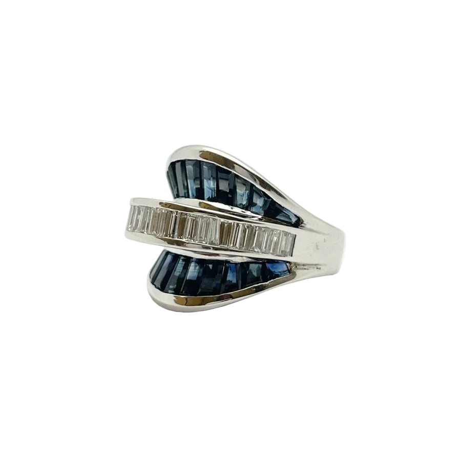 Bague en or 18KT avec saphirs naturels ct 6.00 tot et diamants naturels ct 1.30 tot VVS G - Castafiore