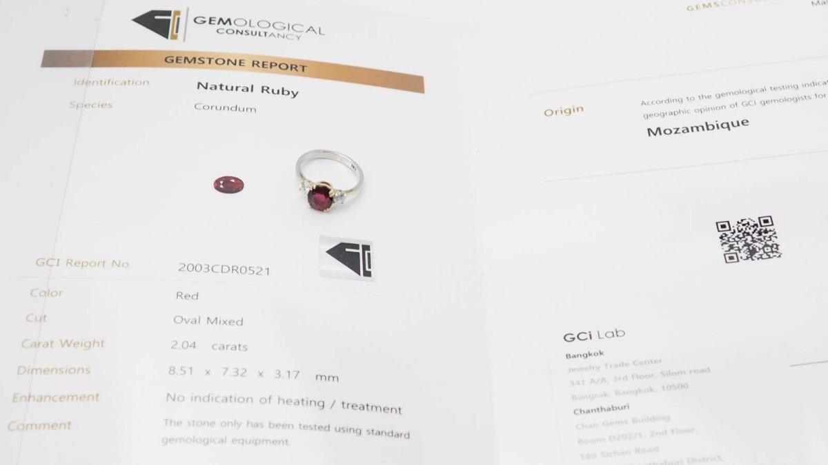 Bague en or bicolore, rubis naturel certifé et diamants - Castafiore