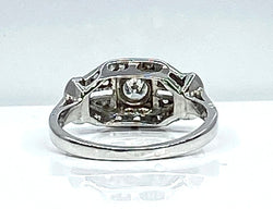 Bague en or blanc 18 carats et diamants Art Deco - Castafiore