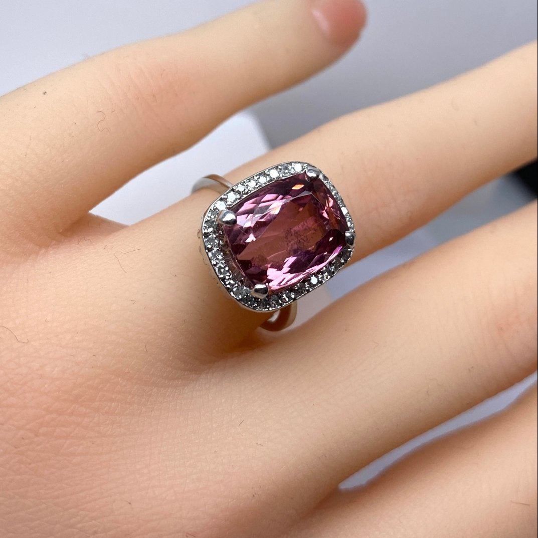 Bague en or blanc 18 carats, tourmaline rose et diamants - Castafiore