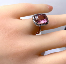 Bague en or blanc 18 carats, tourmaline rose et diamants - Castafiore