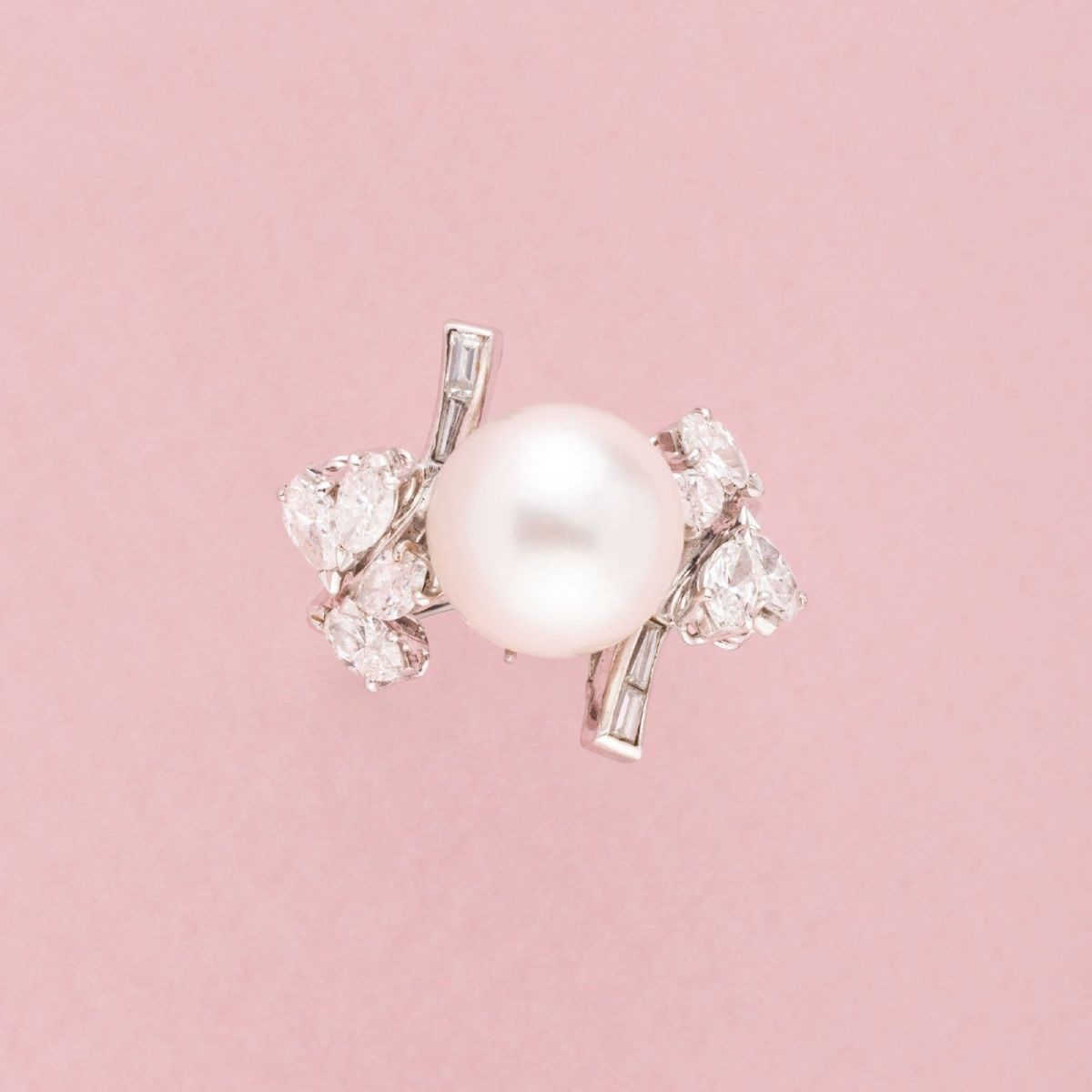 Bague en or blanc 18K perle et diamants - Castafiore