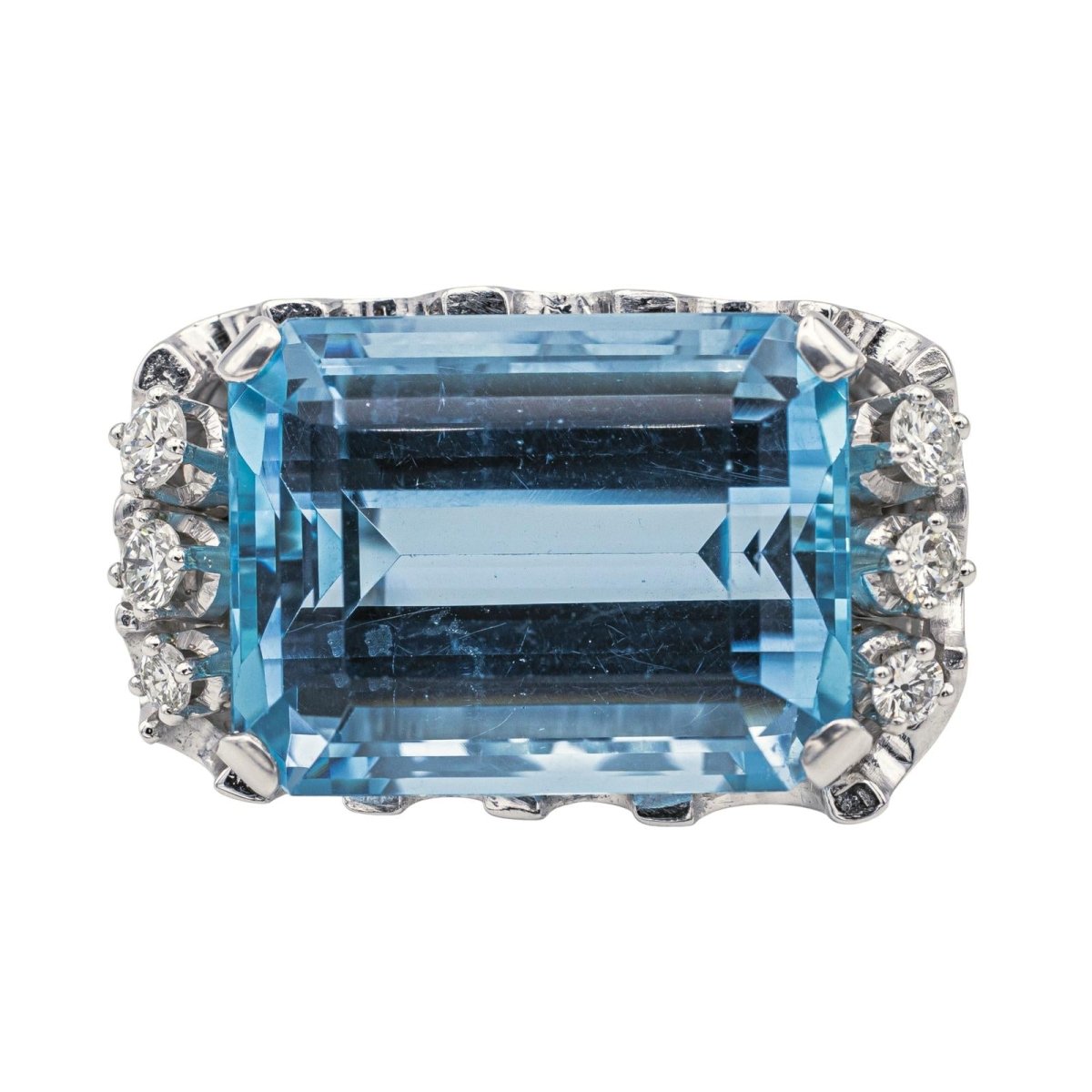 Bague en or blanc, aigue - marine, émeraude et diamants - Castafiore