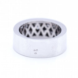 Bague en or blanc avec diamant taille princesse