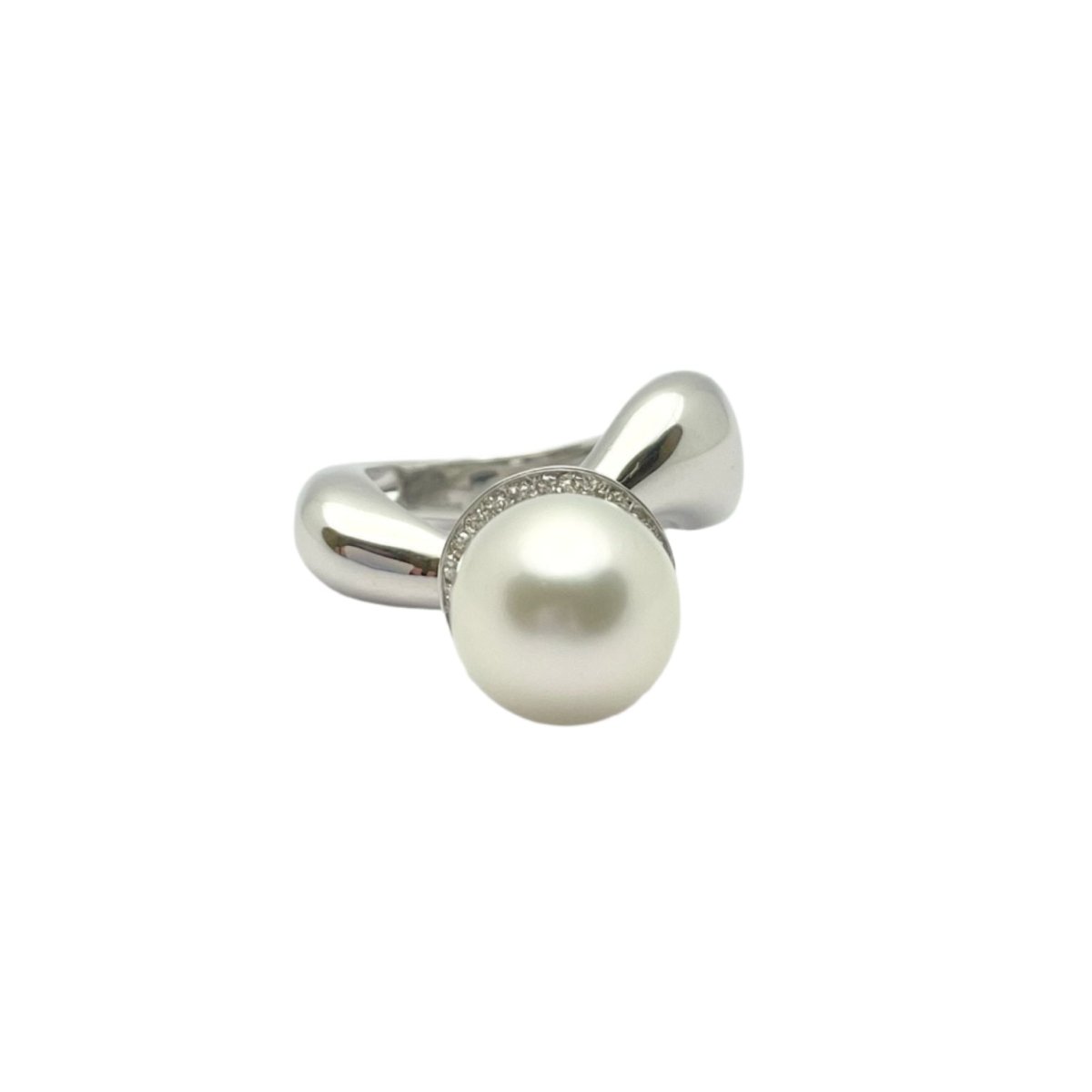 Bague en or blanc diamants et perle - Castafiore