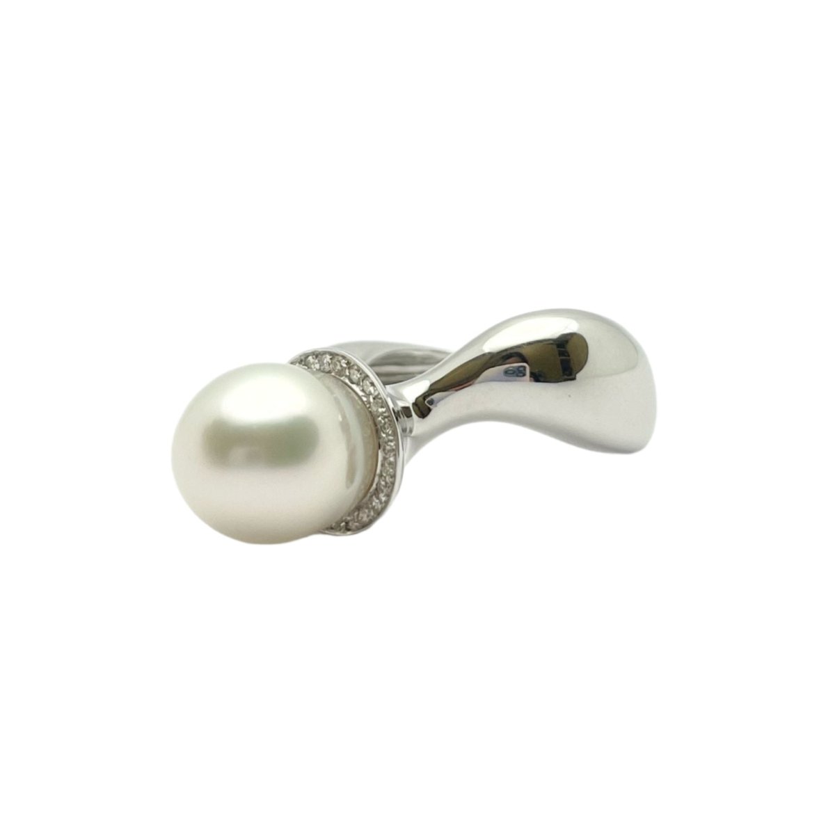 Bague en or blanc diamants et perle - Castafiore