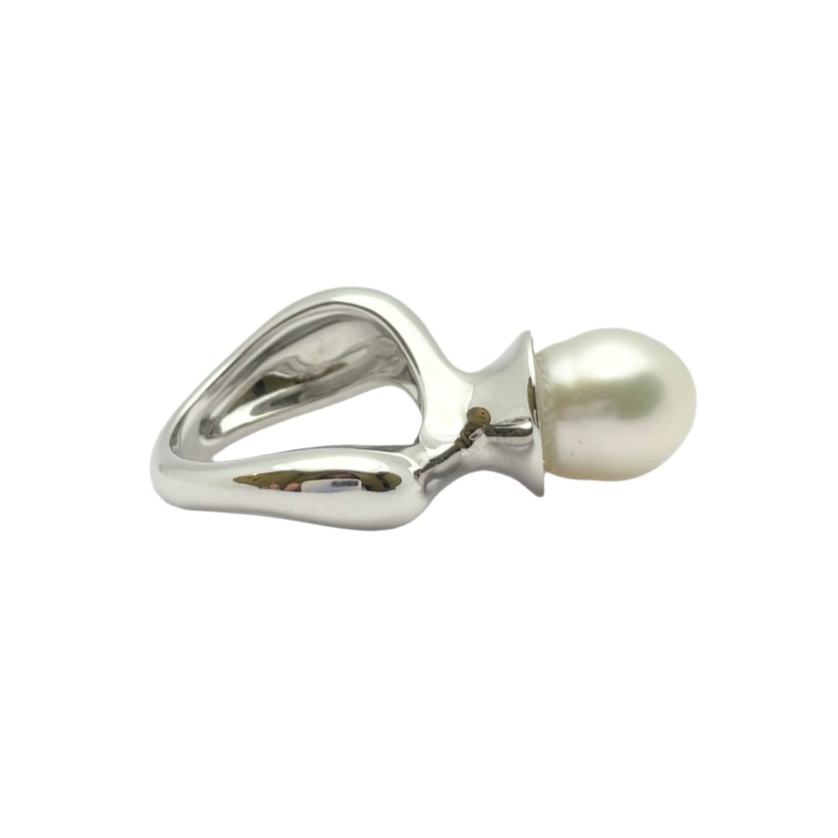 Bague en or blanc diamants et perle - Castafiore