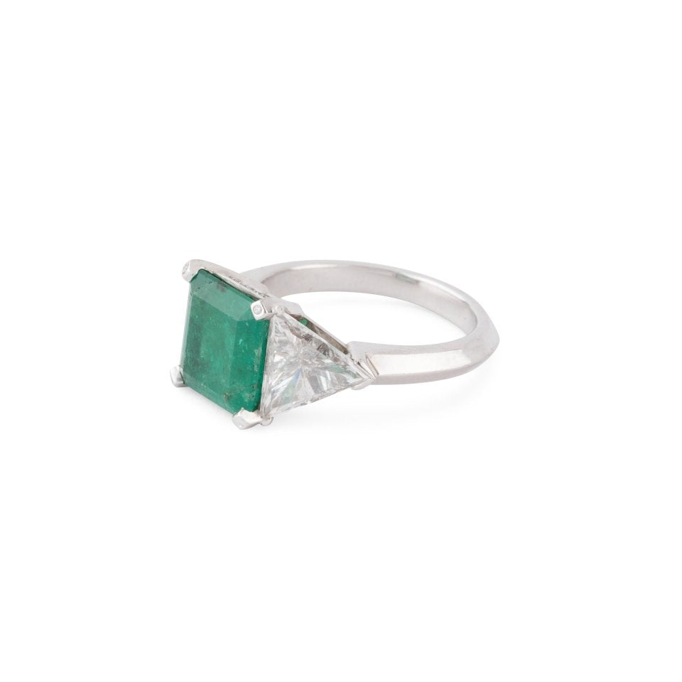 Bague en or blanc, émeraude de Colombie et diamants - Castafiore