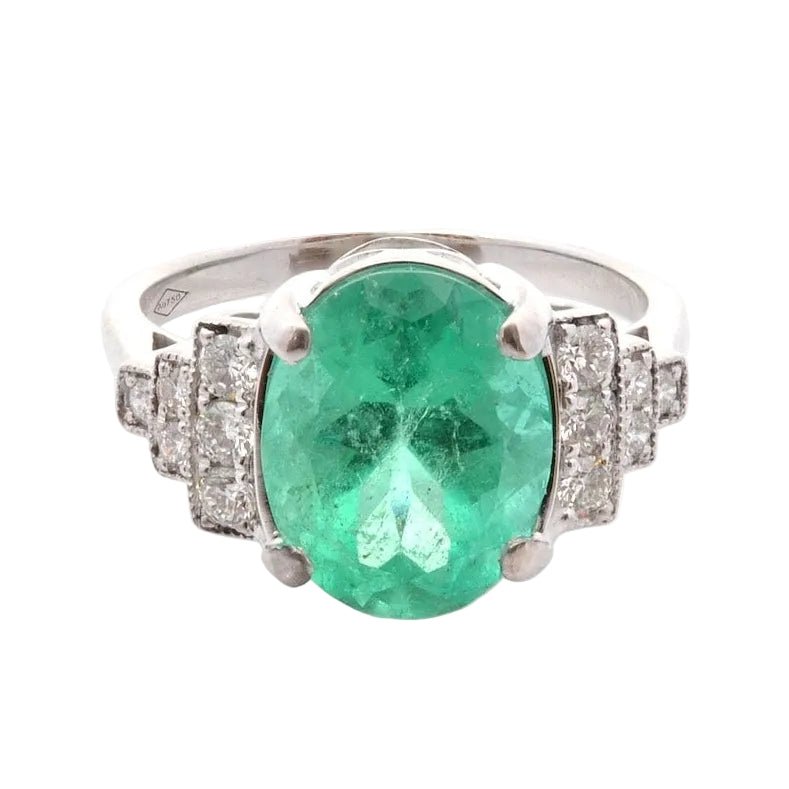 Bague en or blanc, émeraude et diamants - Castafiore