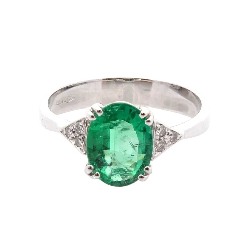 Bague en or blanc, émeraude et diamants - Castafiore