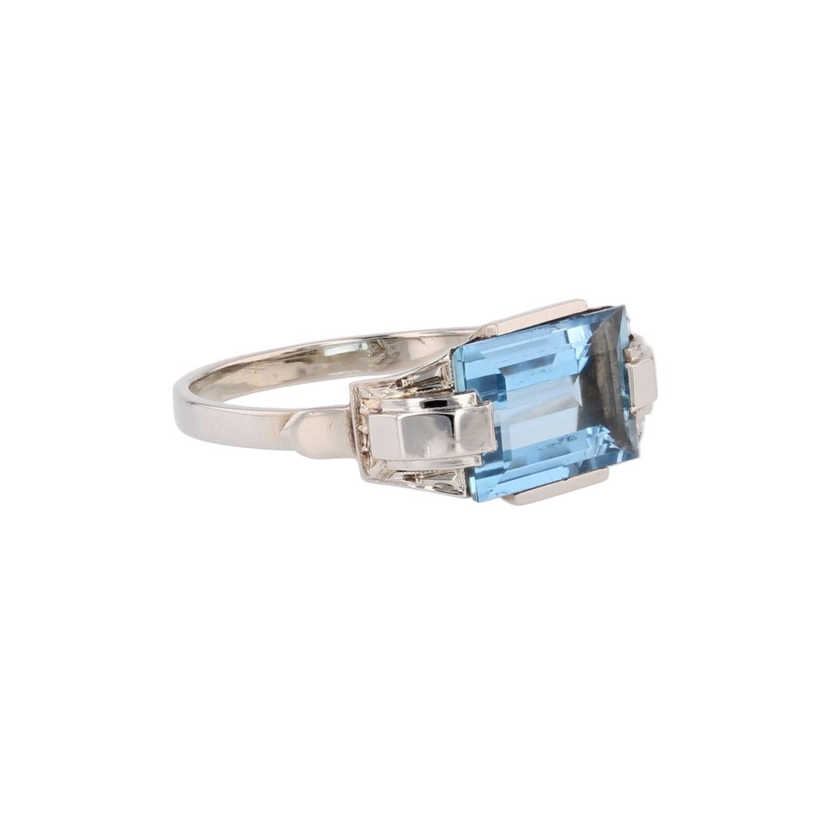 Bague en or blanc et aigue - marine - Castafiore