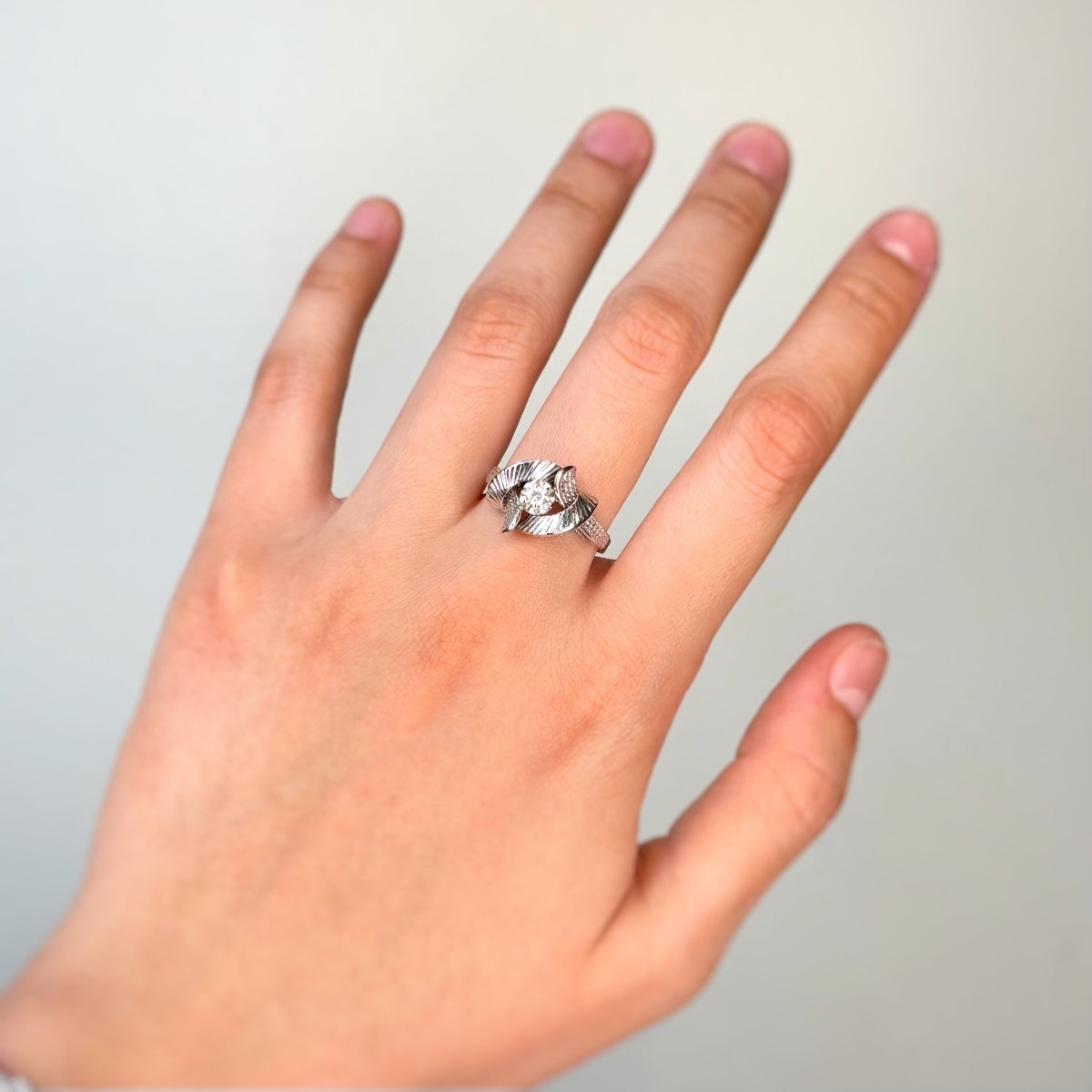 Bague en or blanc et diamant