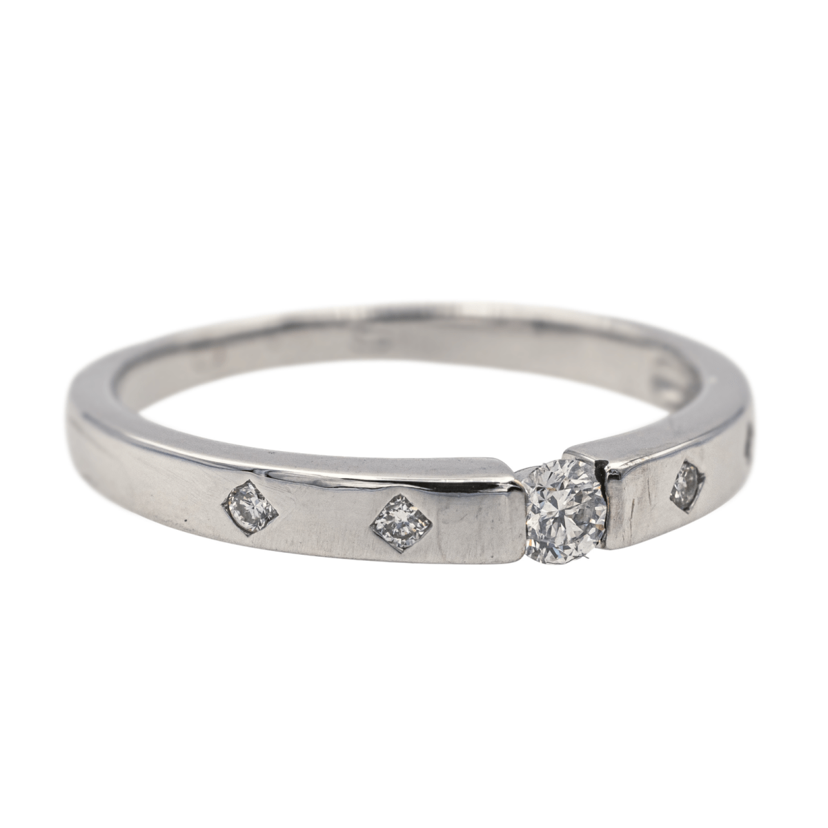 Bague en or blanc et diamants - Castafiore