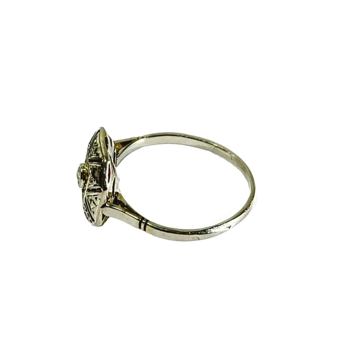 Bague en or blanc et diamants - Castafiore