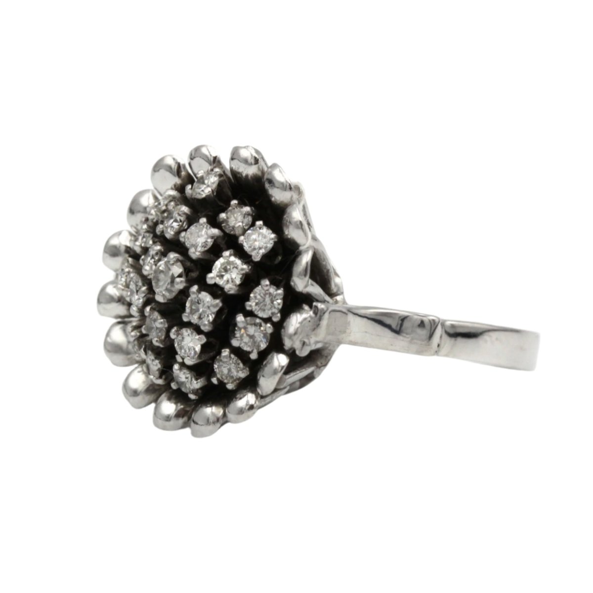 Bague en or blanc et diamants - Castafiore