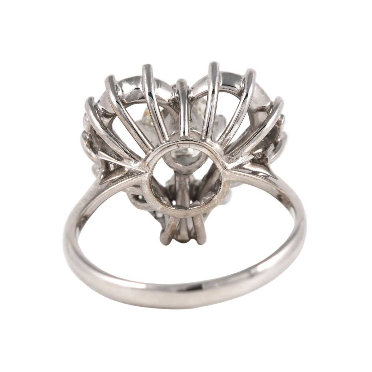 Bague en or blanc et diamants - Castafiore
