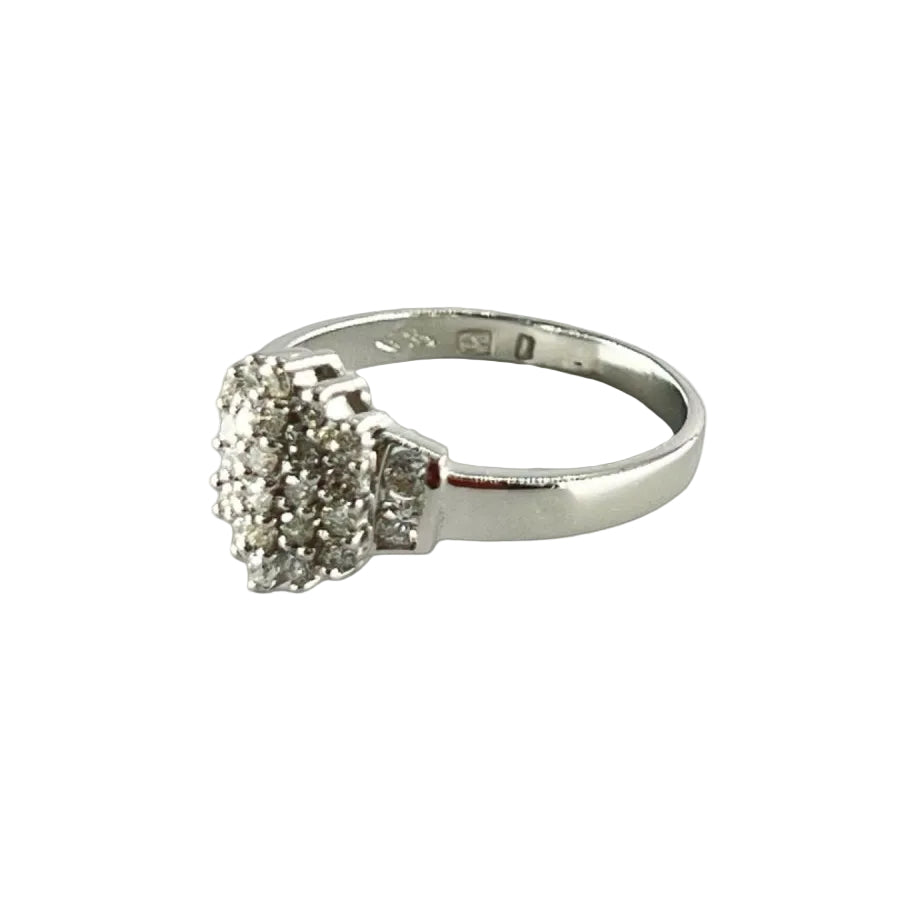 Bague en or blanc et diamants - Castafiore