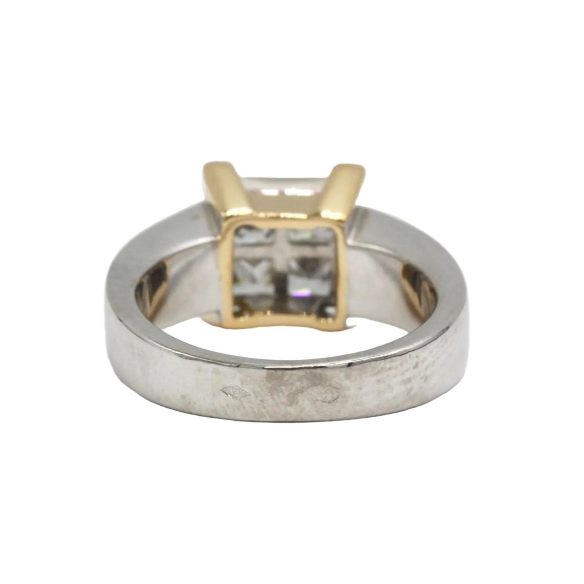 Bague en or blanc et diamants - Castafiore