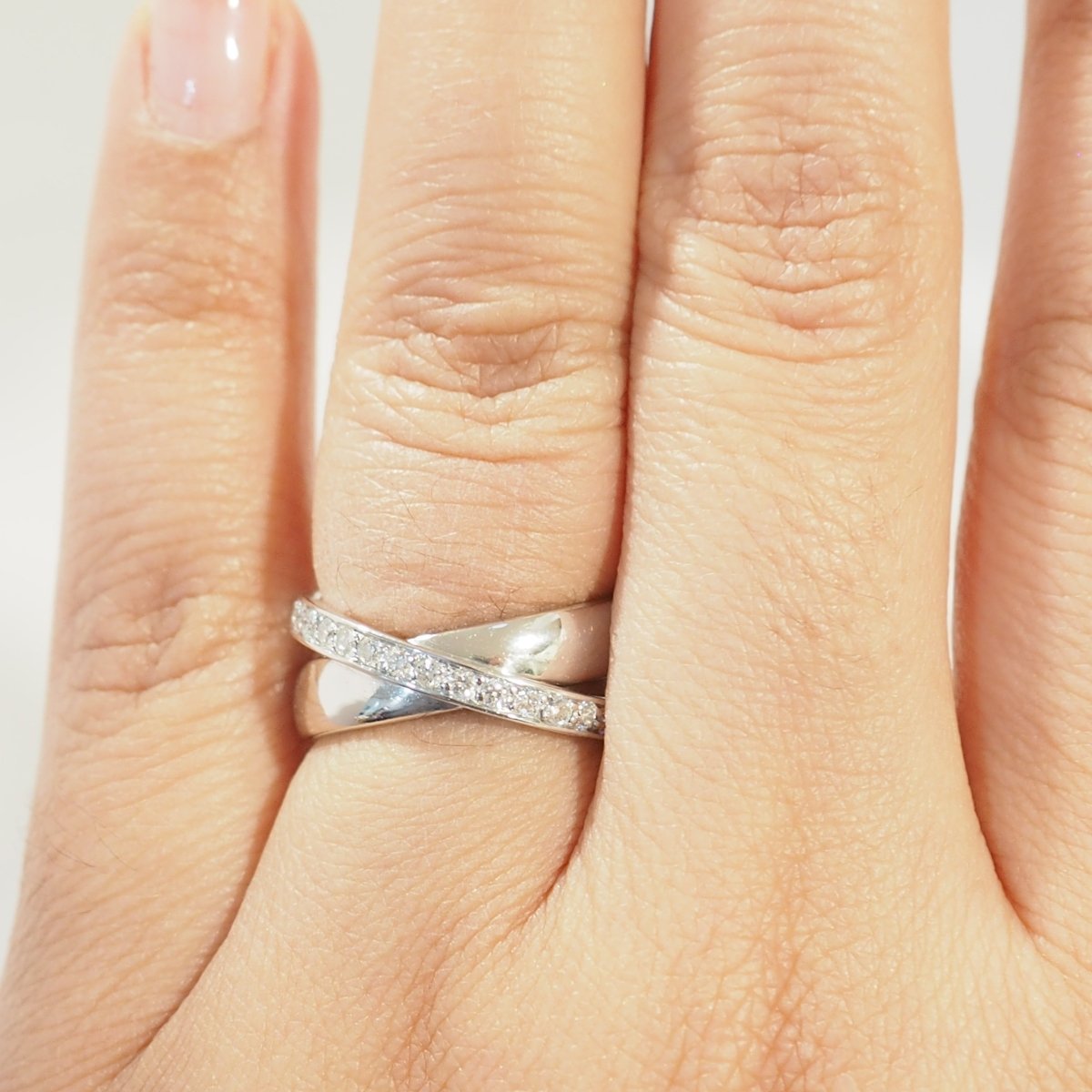 Bague en or blanc et diamants - Castafiore