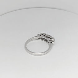 Bague en or blanc et diamants - Castafiore