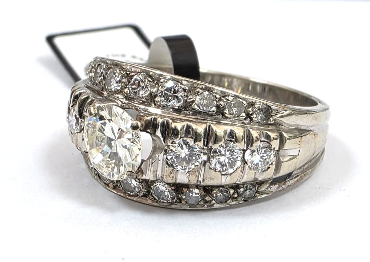 Bague en or blanc et diamants - Castafiore