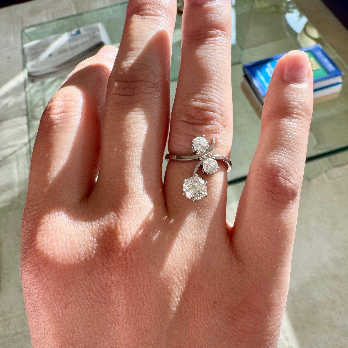 Bague en or blanc et diamants - Castafiore