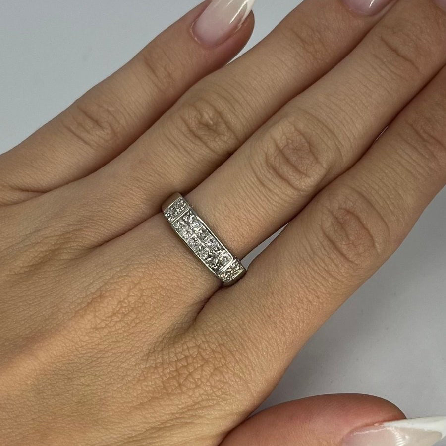 Bague en or blanc et diamants - Castafiore