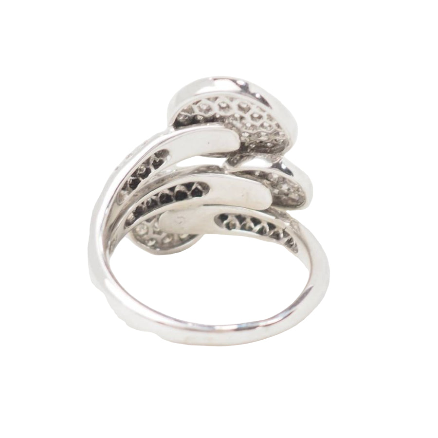 Bague en or blanc et diamants - Castafiore